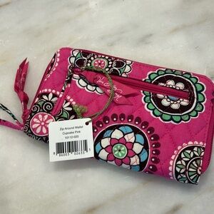 NWT Vera Bradley Zip Around Wallet